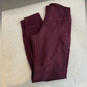 Vuori Women's Leggings in Deep Burgundy